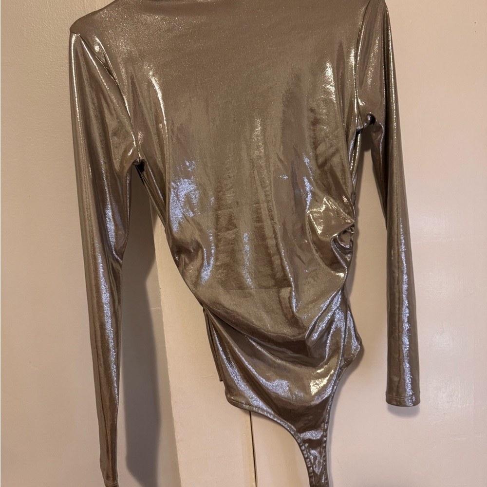 H&M Beige Ribbed Top - Picture 3 of 6